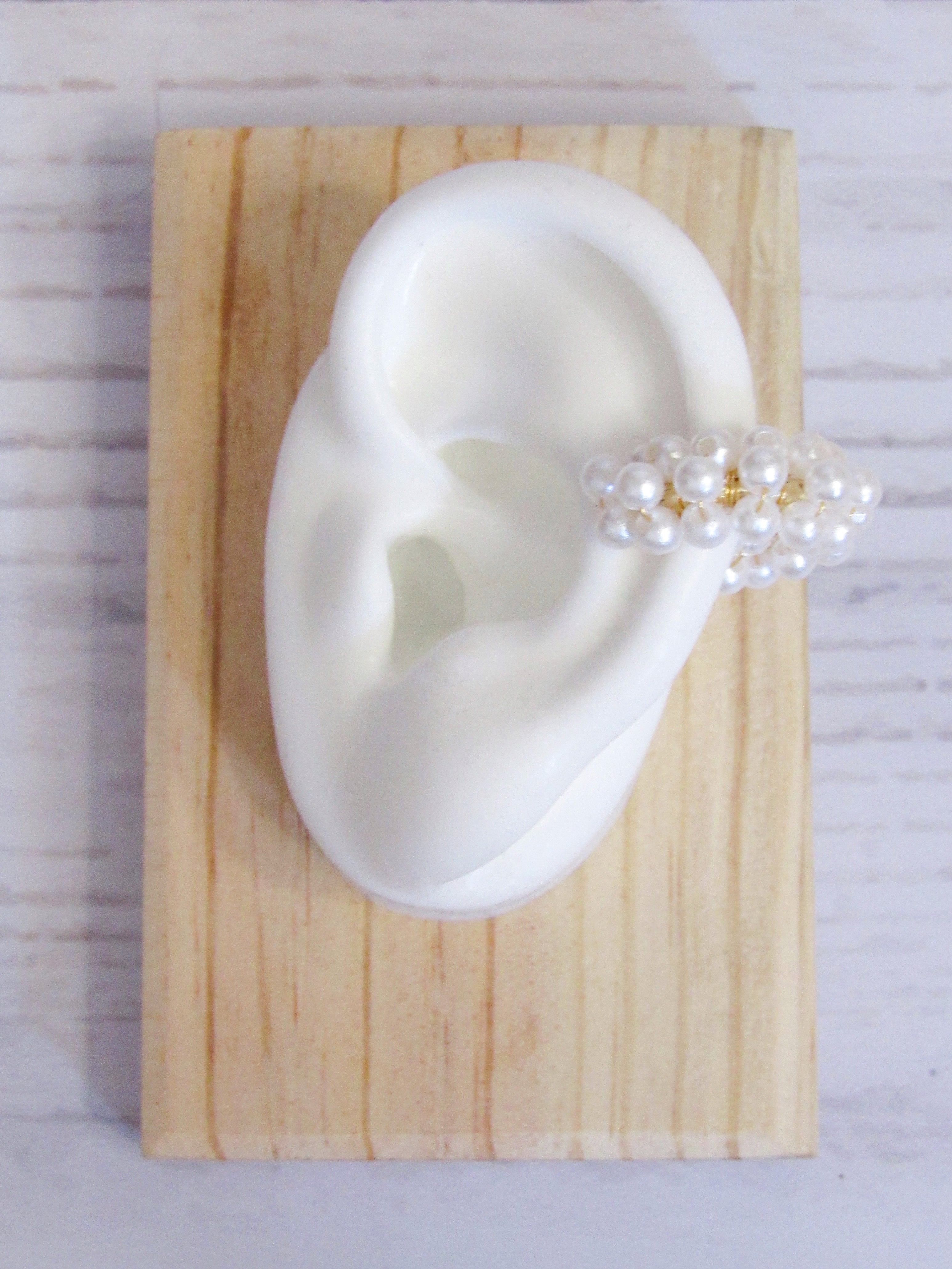 Earcuff tejido goldfied