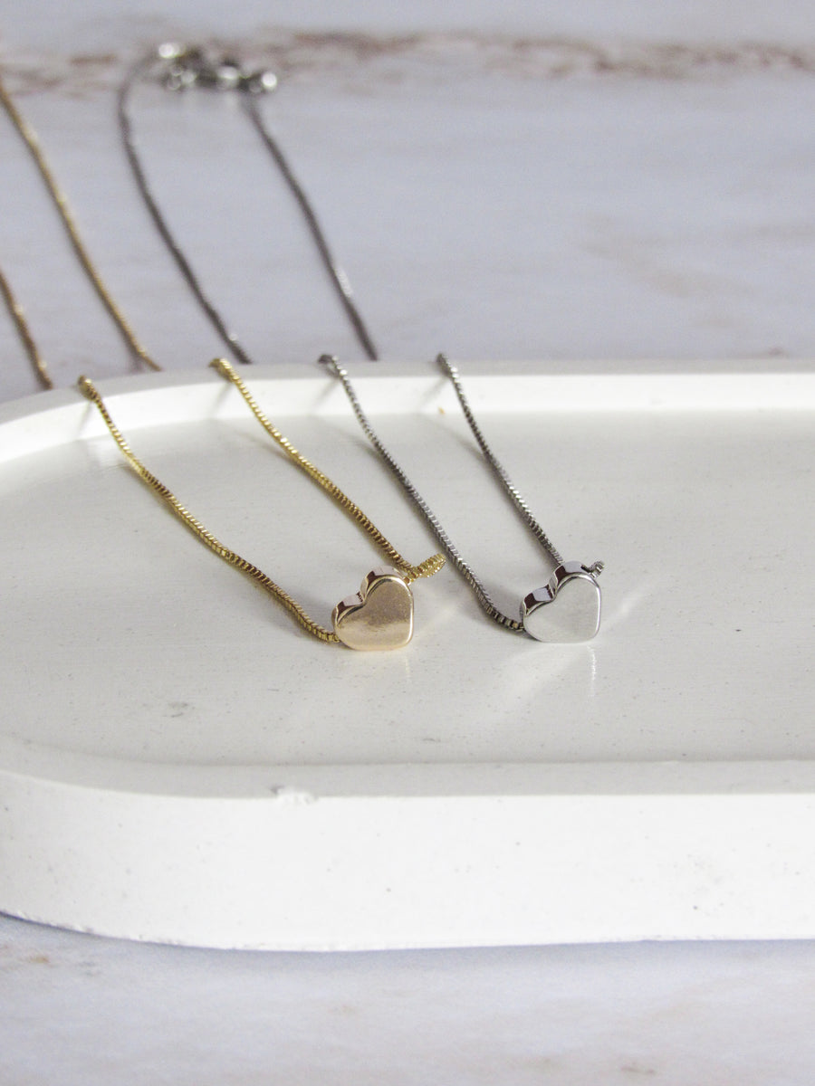 Collar corazón liso pequeño