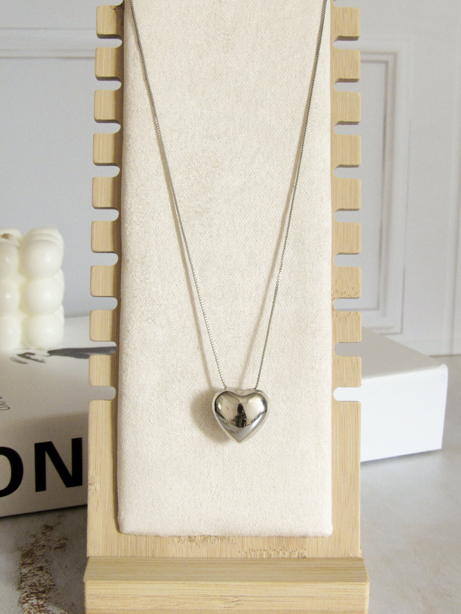 Collar corazón pasador grande