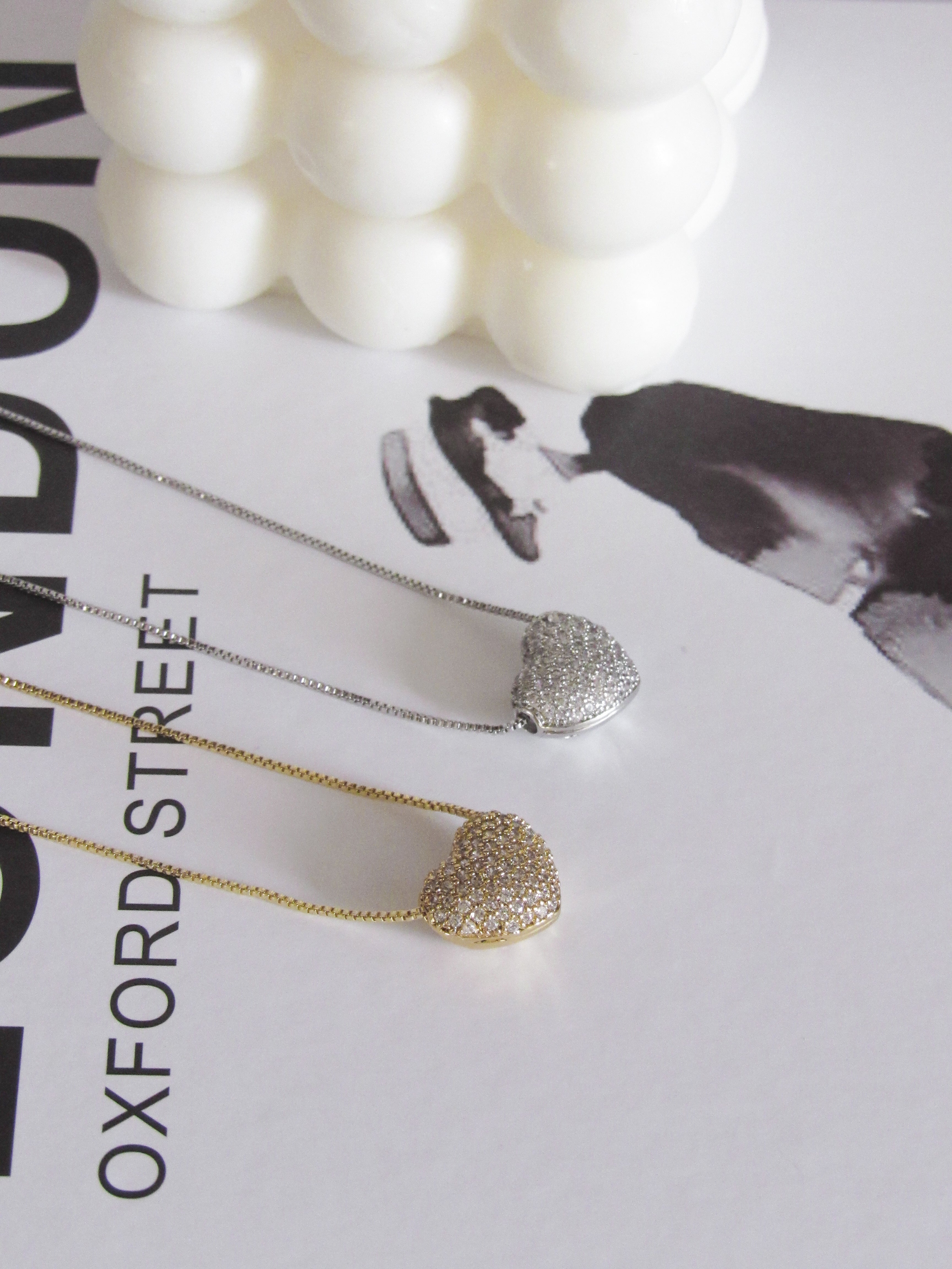 Collar corazón zircones pasador