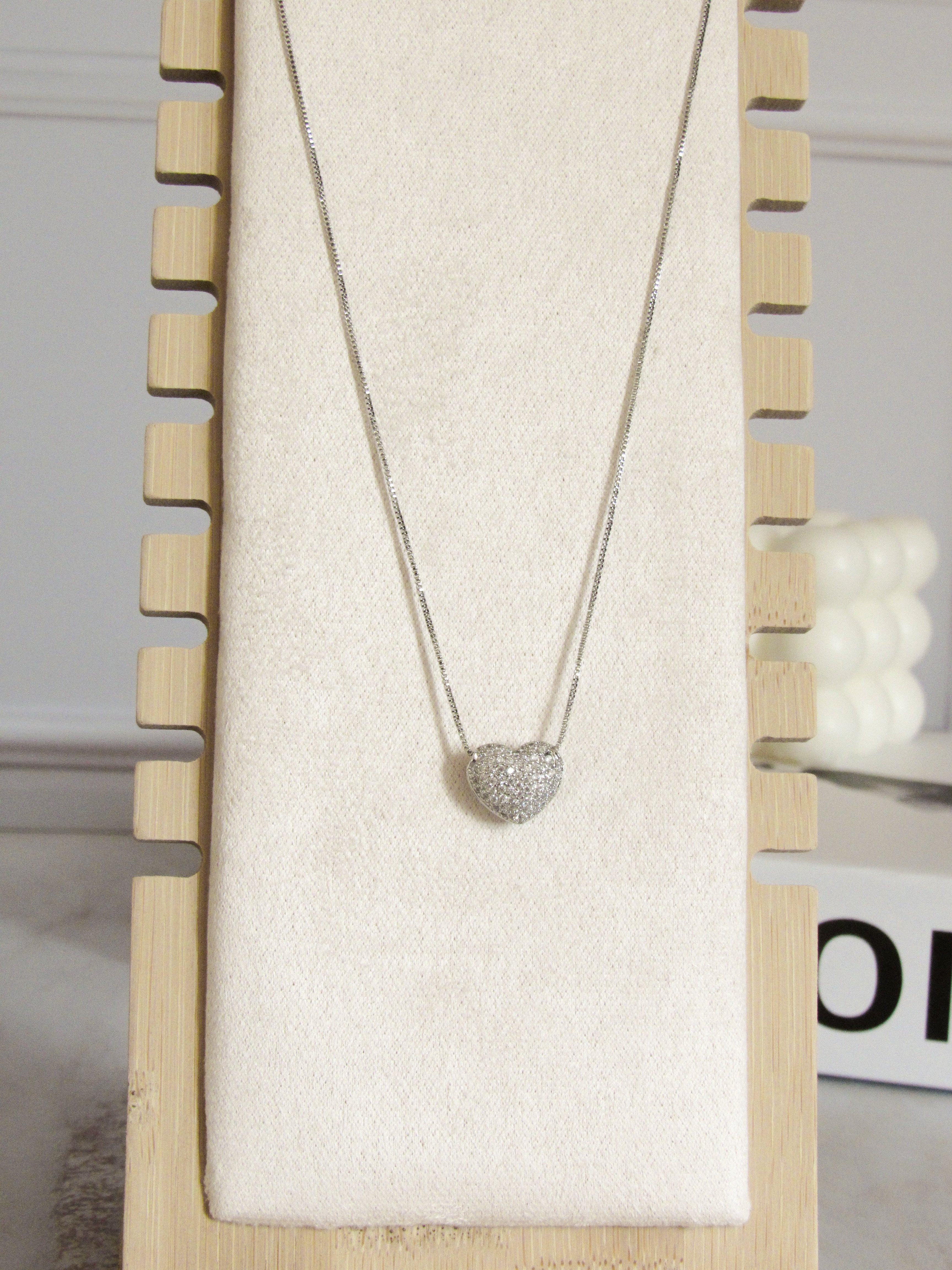 Collar corazón zircones pasador