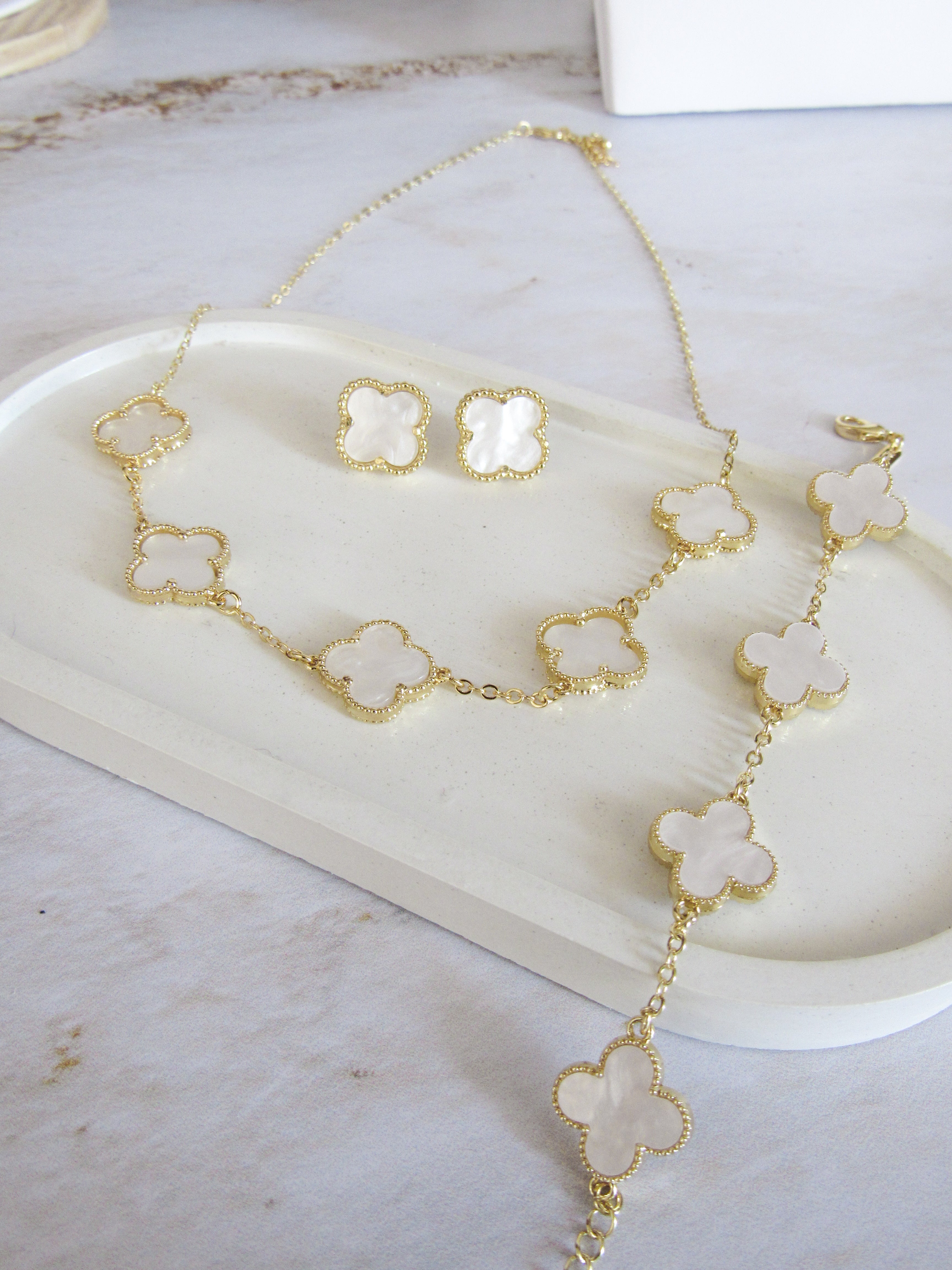 Set cinco trébol blanco