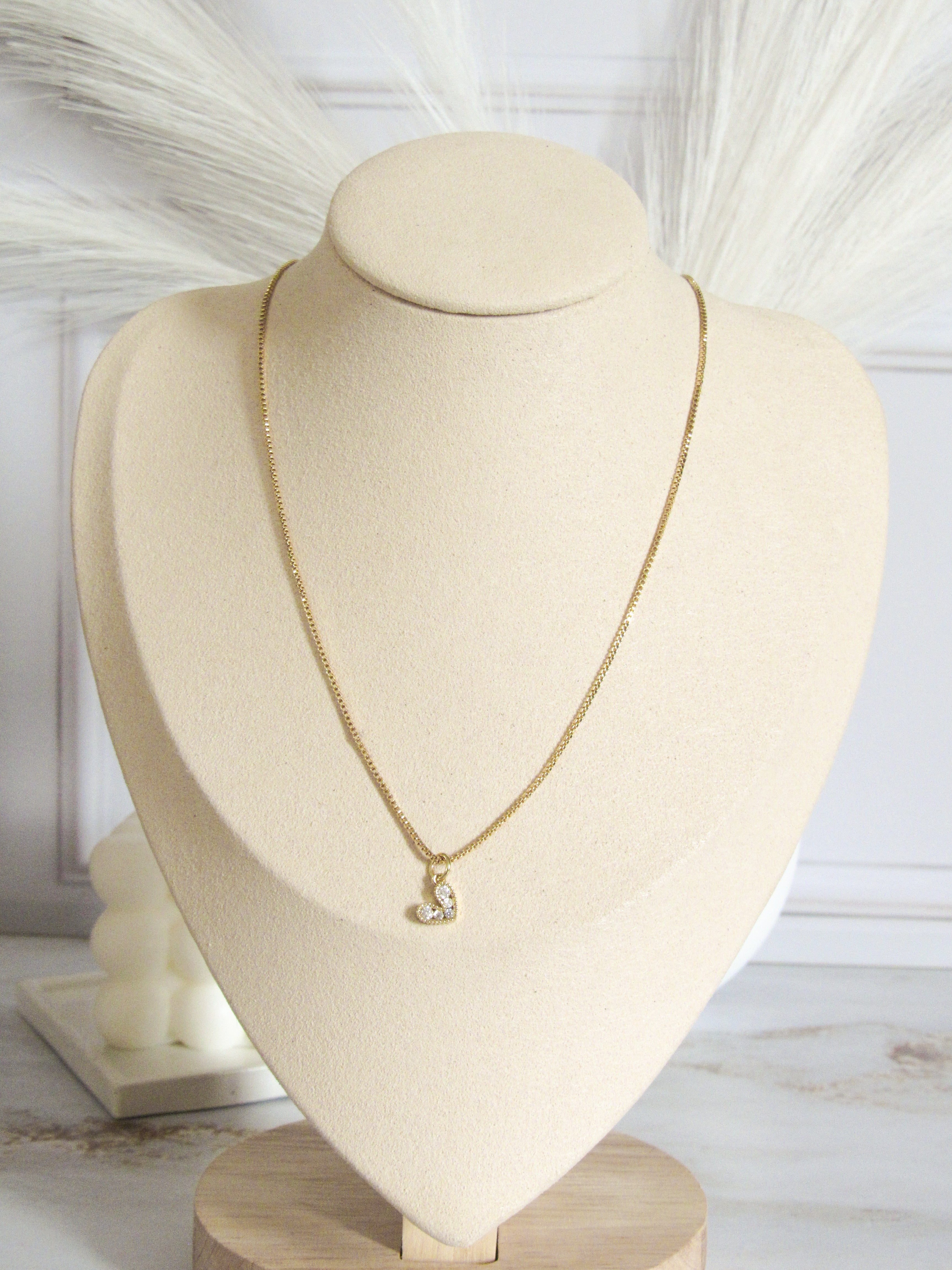 Collar corazón cristal