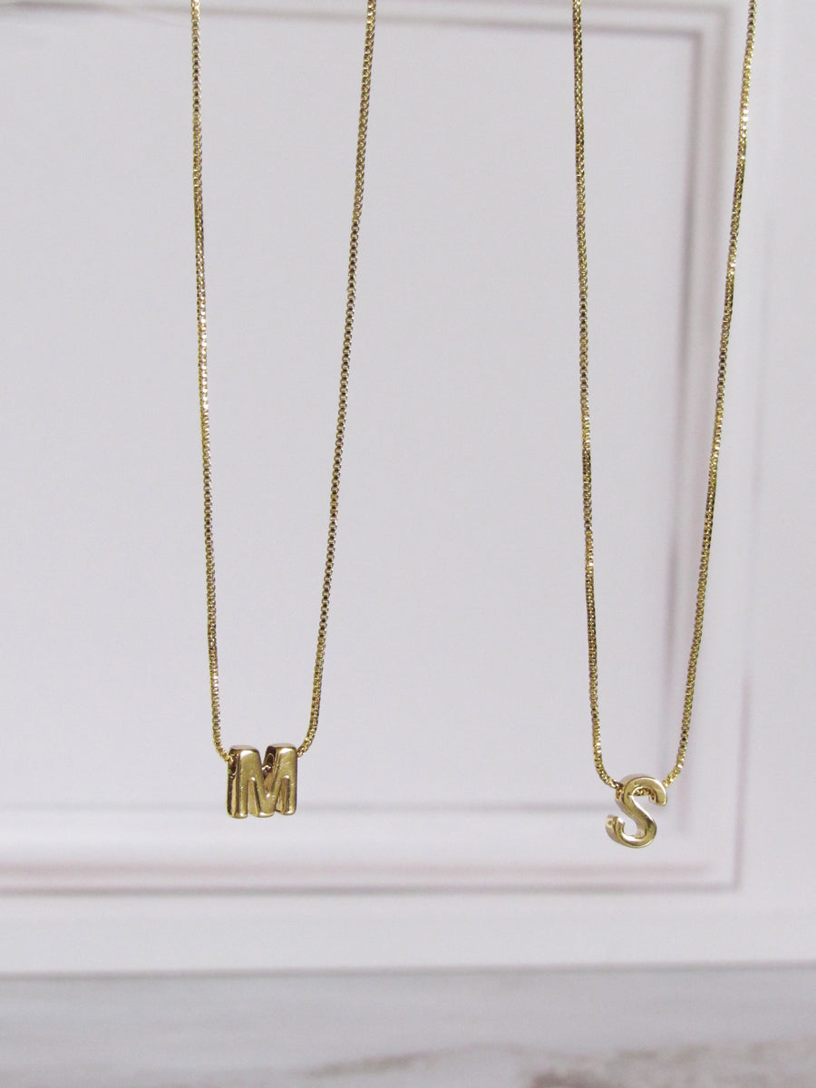 Collar inicial pasador