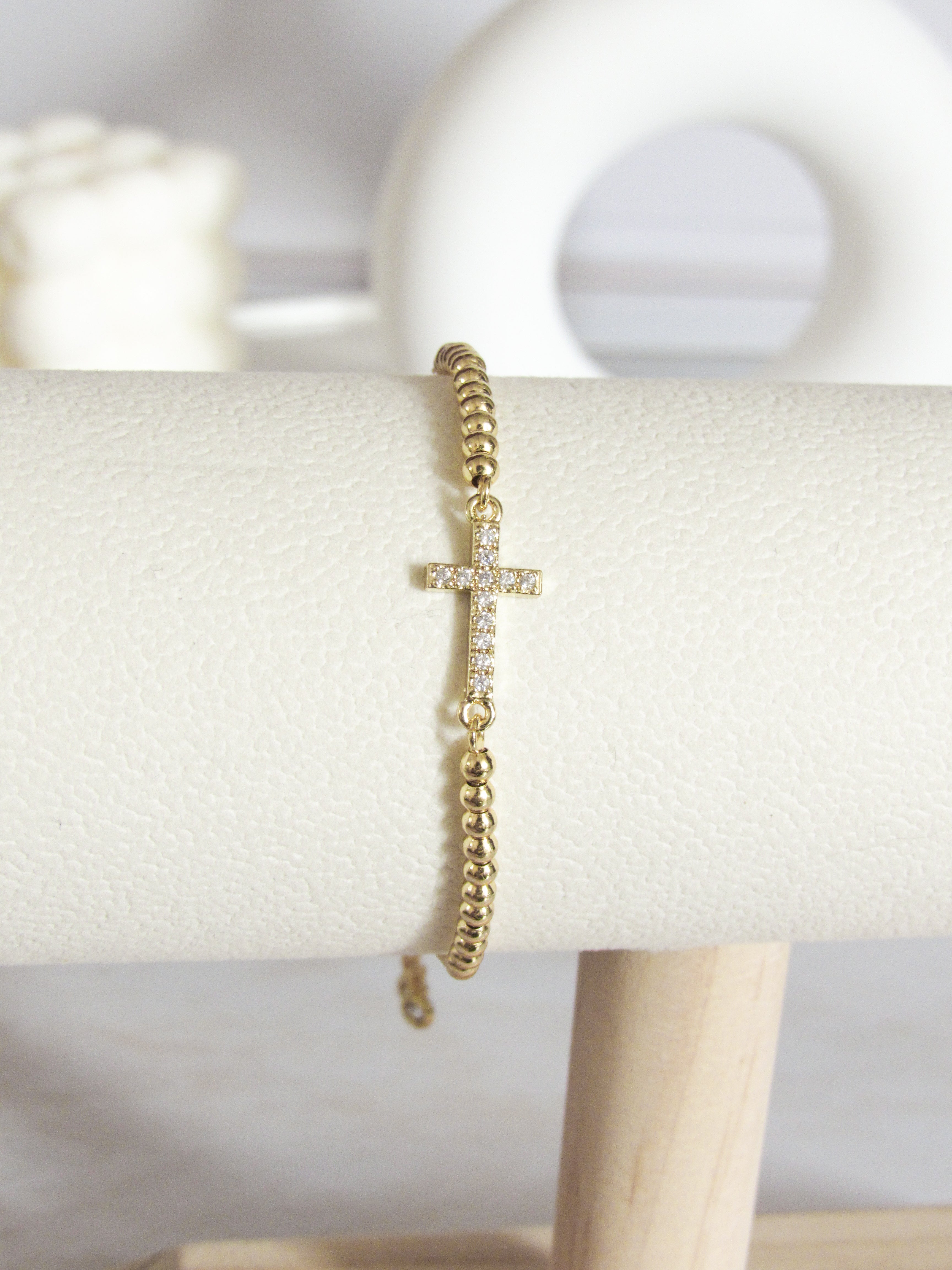 Pulsera cruz zircones