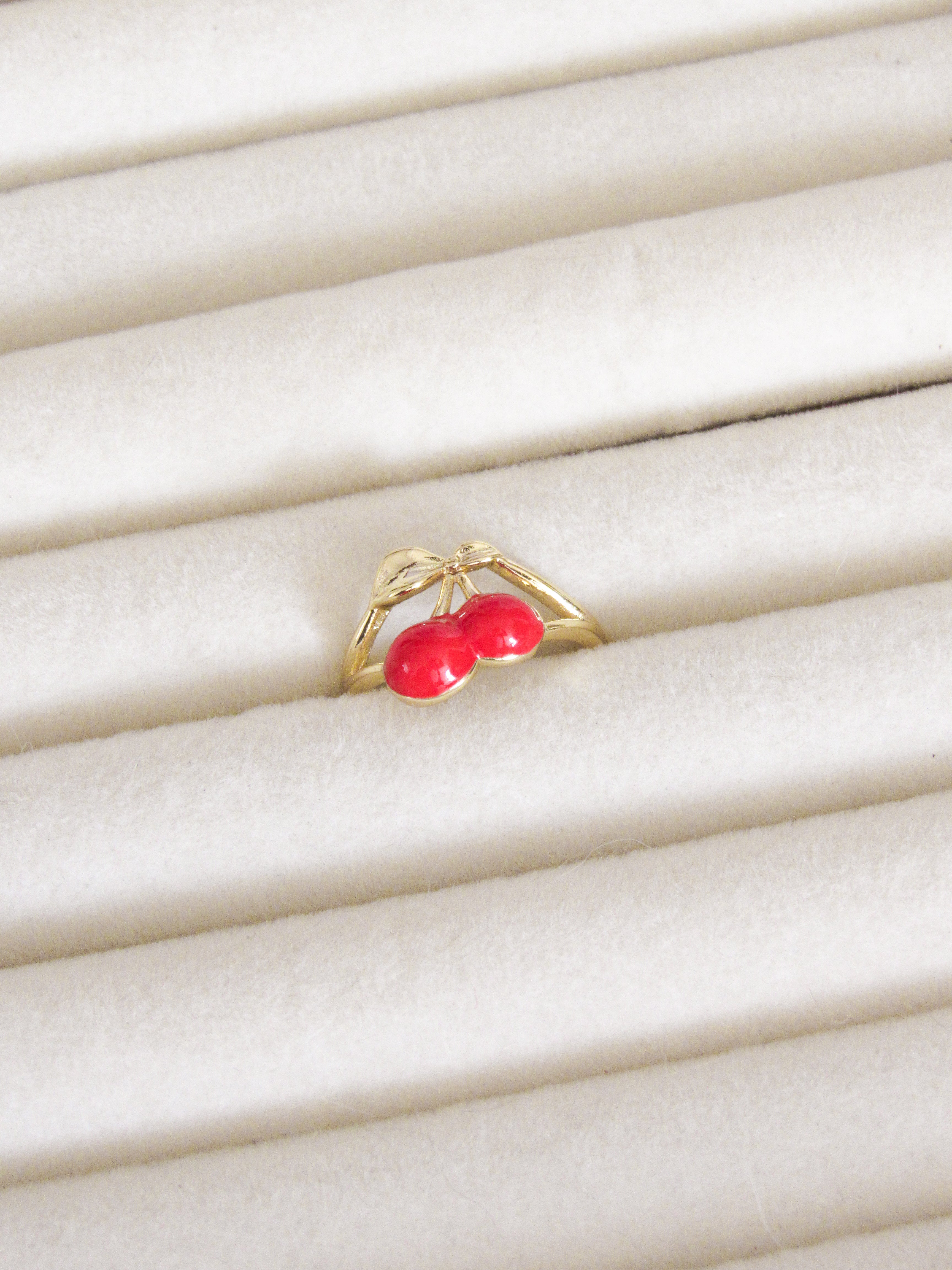 Anillo graduable cereza