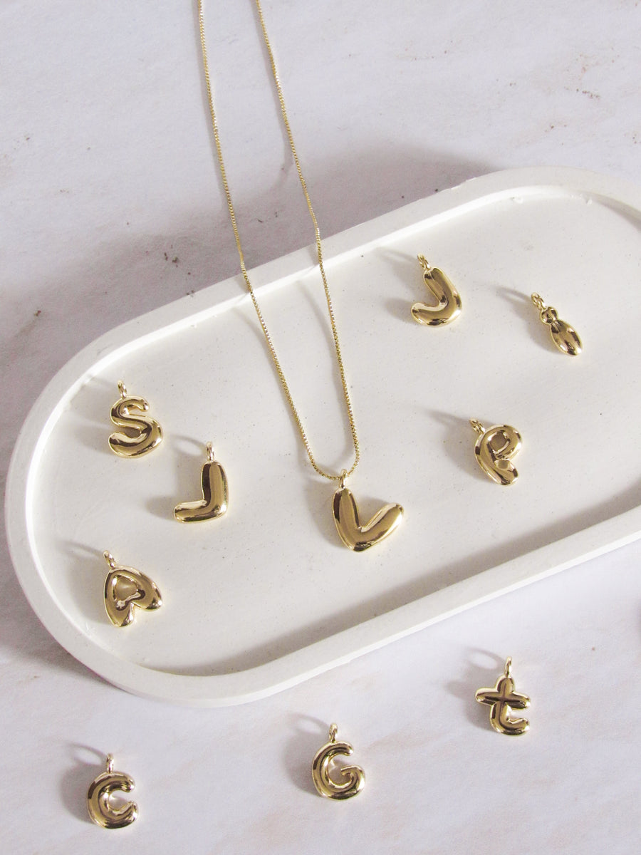 Collar inicial chunky lisa