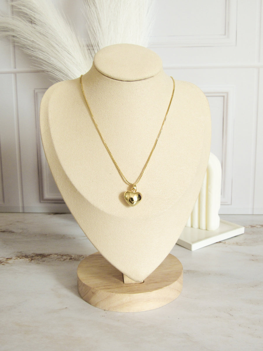 Collar corazón inflado