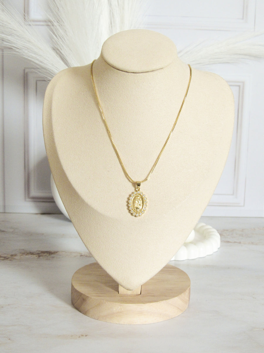 Collar virgen zircones