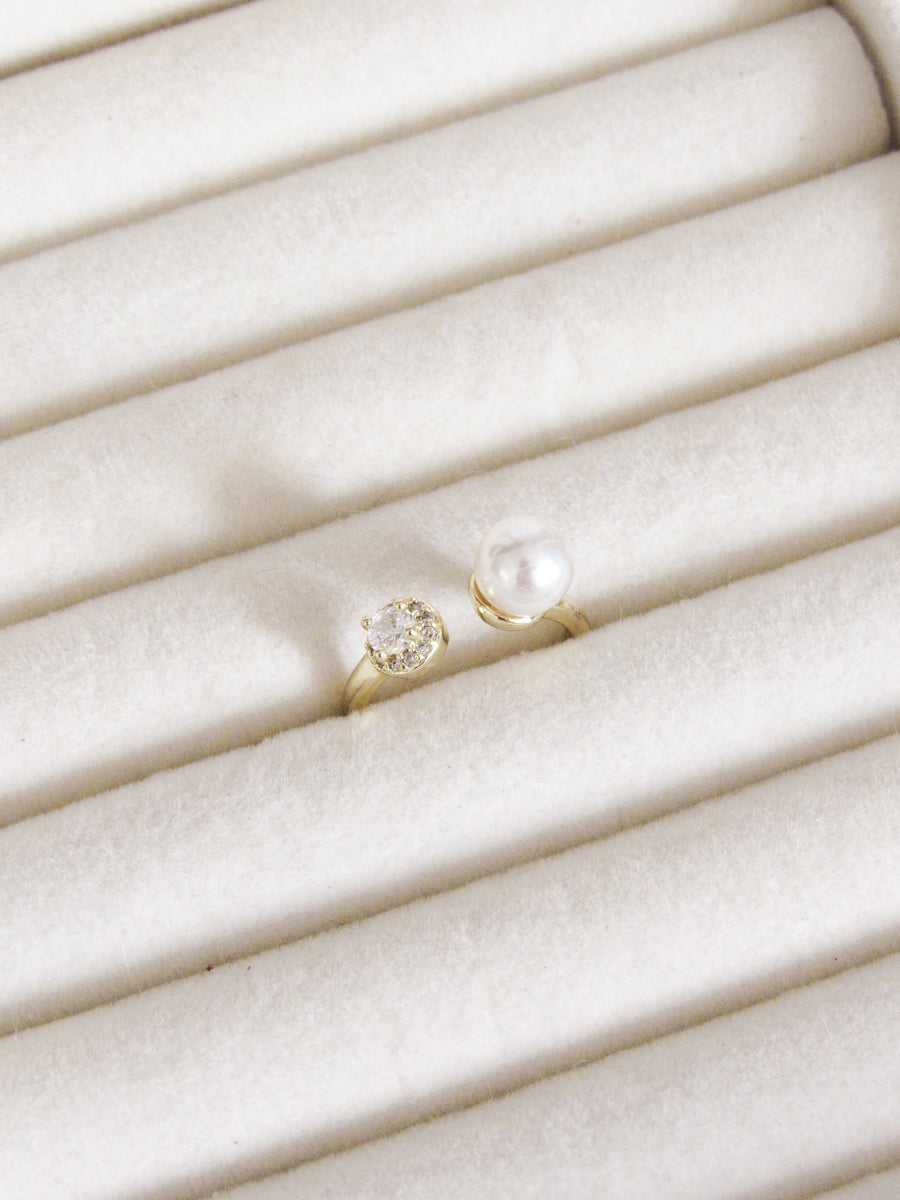 Anillo graduable perla zircón