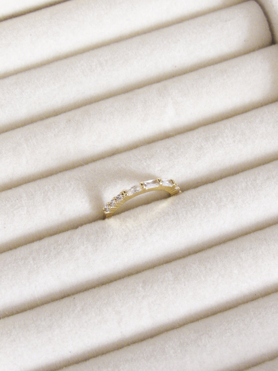 Anillo graduable zircones