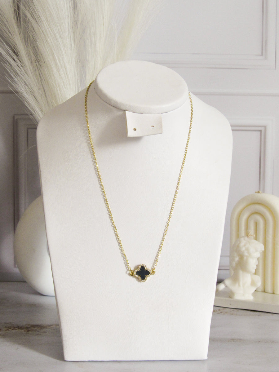 Collar trébol zircón negro