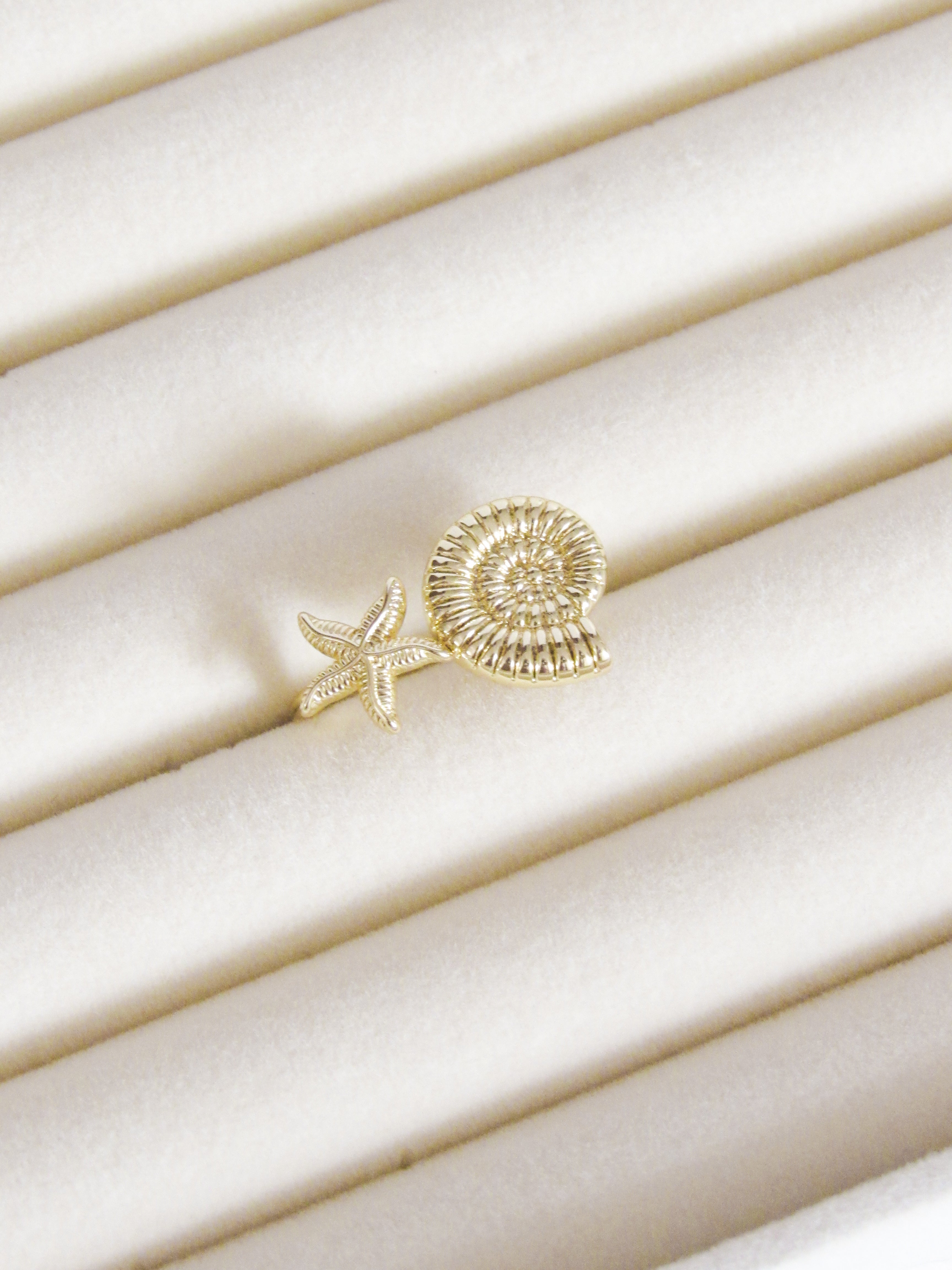 Anillo graduable estrella caracol