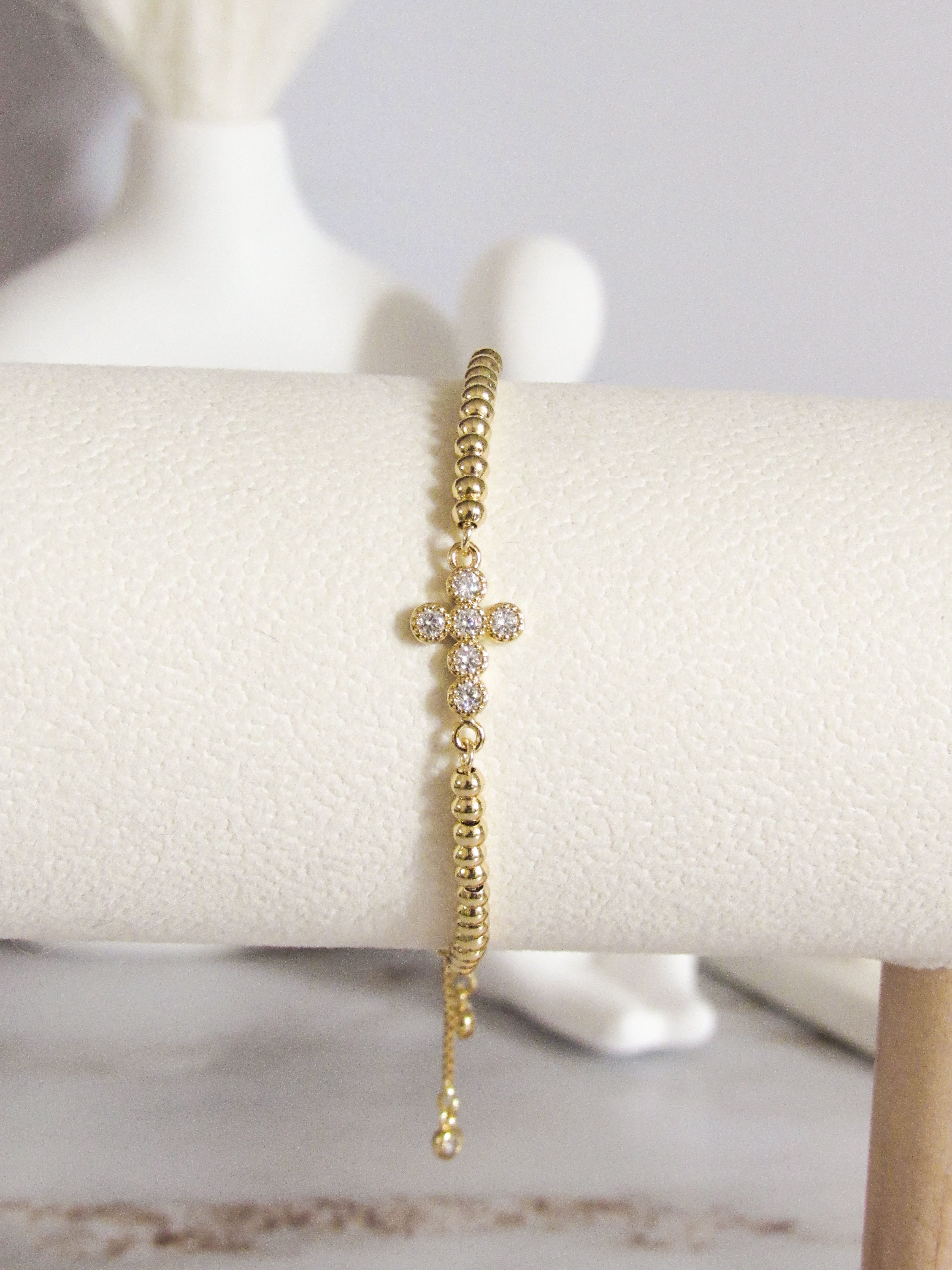 Pulsera cruz